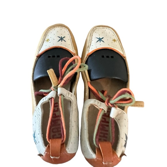 CAMPER, closed toe, multi color, flat, w/ tie closure, moccasin sz 37 (6.5) - Picture 8 of 8
